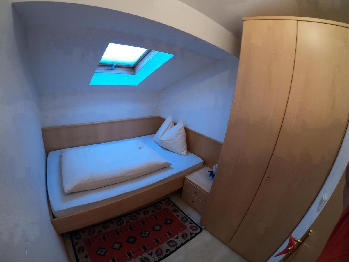 Ferienwohnung Haus Hedwig Fuschl am See Exterior foto